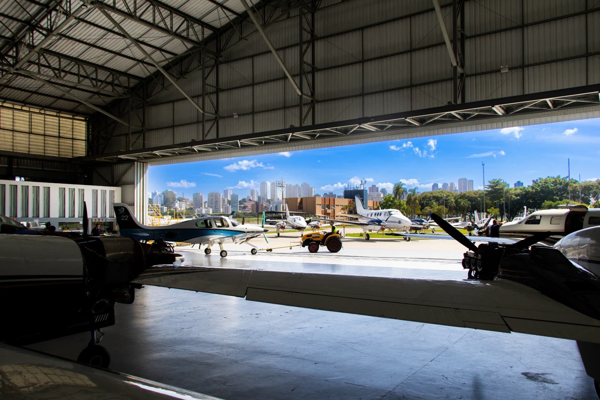 Hangar da Marte Updates no Aeroporto Campo de Marte